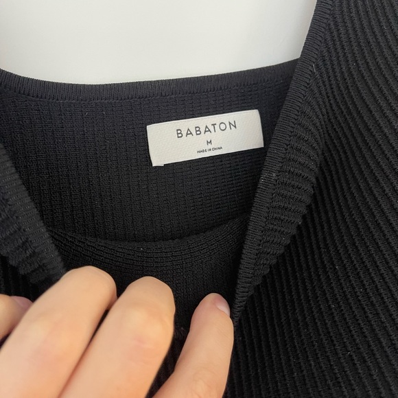 ARITZIA BLACK TANK - Picture 5 of 7